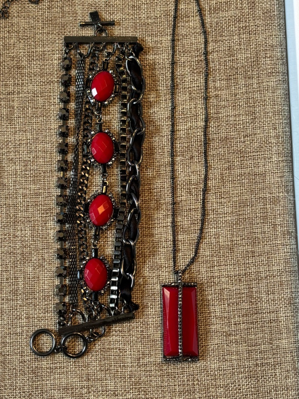 Gunmetal & Vibrant Red Vintage “Statement” Necklace & Chunky Bracelet JewelrySet